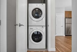 Thumbnail 33