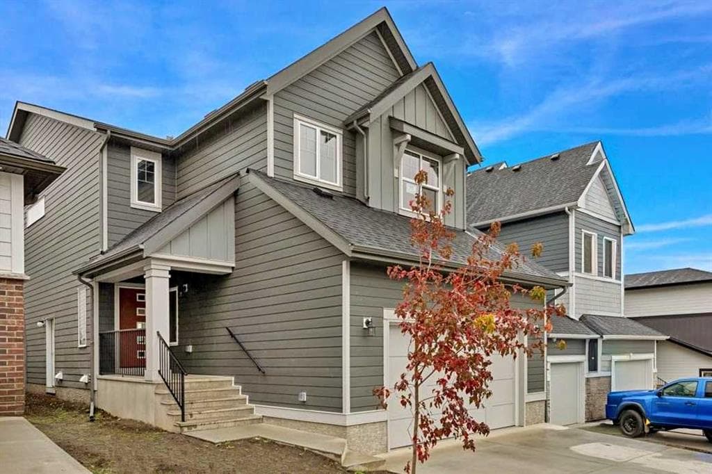 5-bed Detached for sale at 75 Versant Rise SW, Calgary