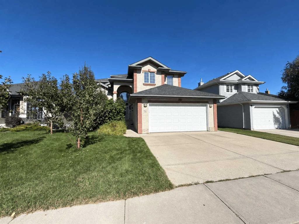 4-bed Detached for sale at 76 Valley Creek Crescent NW, Calgary