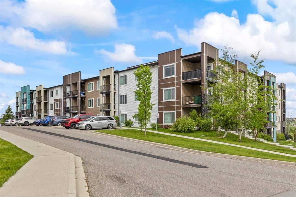 2-bed Apartment for sale at 220, 8 Sage Hill Terrace NW, Calgary