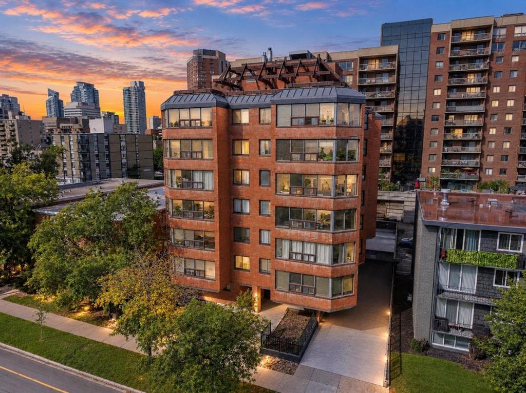 1-bed Apartment for sale at 301, 626 15 Avenue SW, Calgary