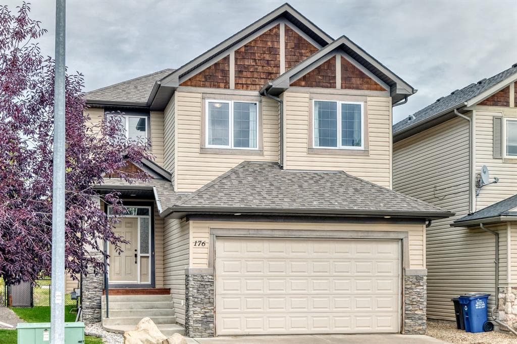3-bed Detached for sale at 176 Sunset Circle, Cochrane