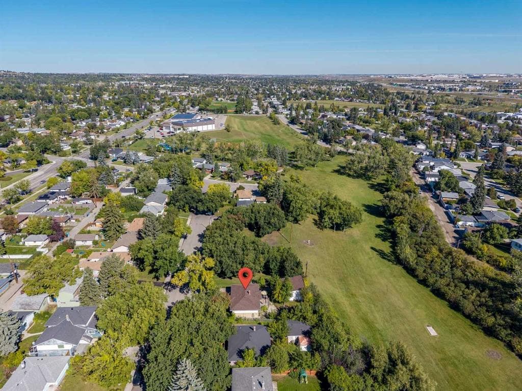 5428 Centre A Street NE — photo 1