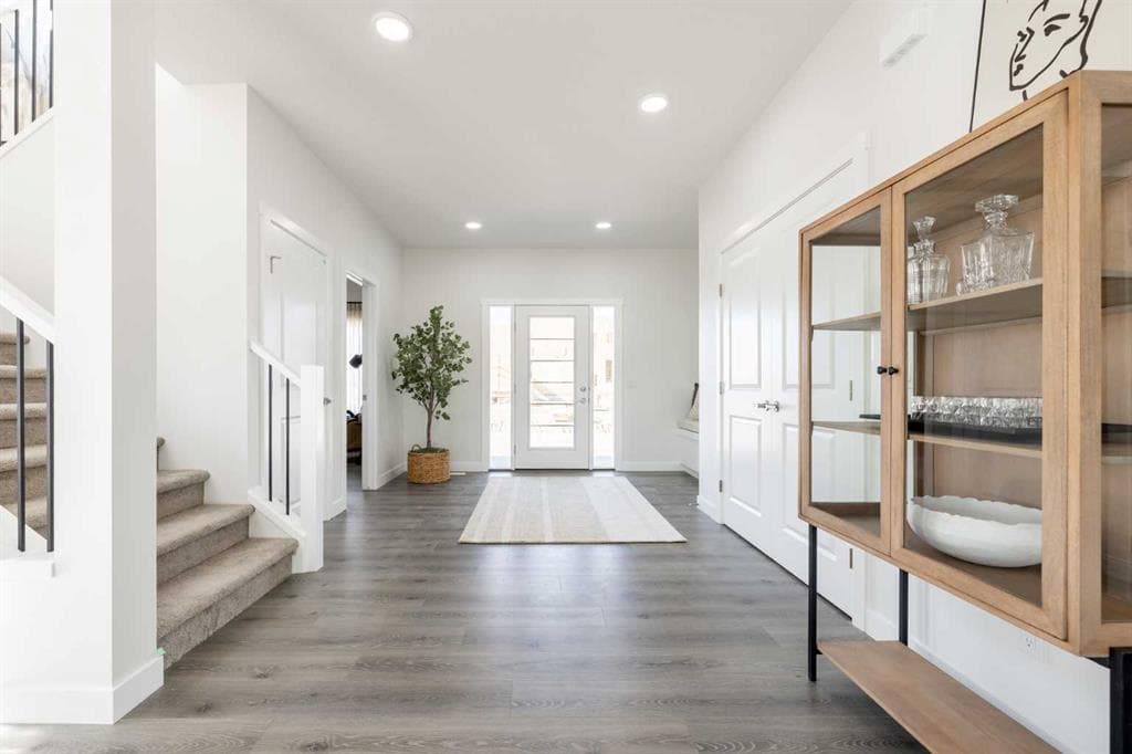 9 Quartz Gate — photo 1