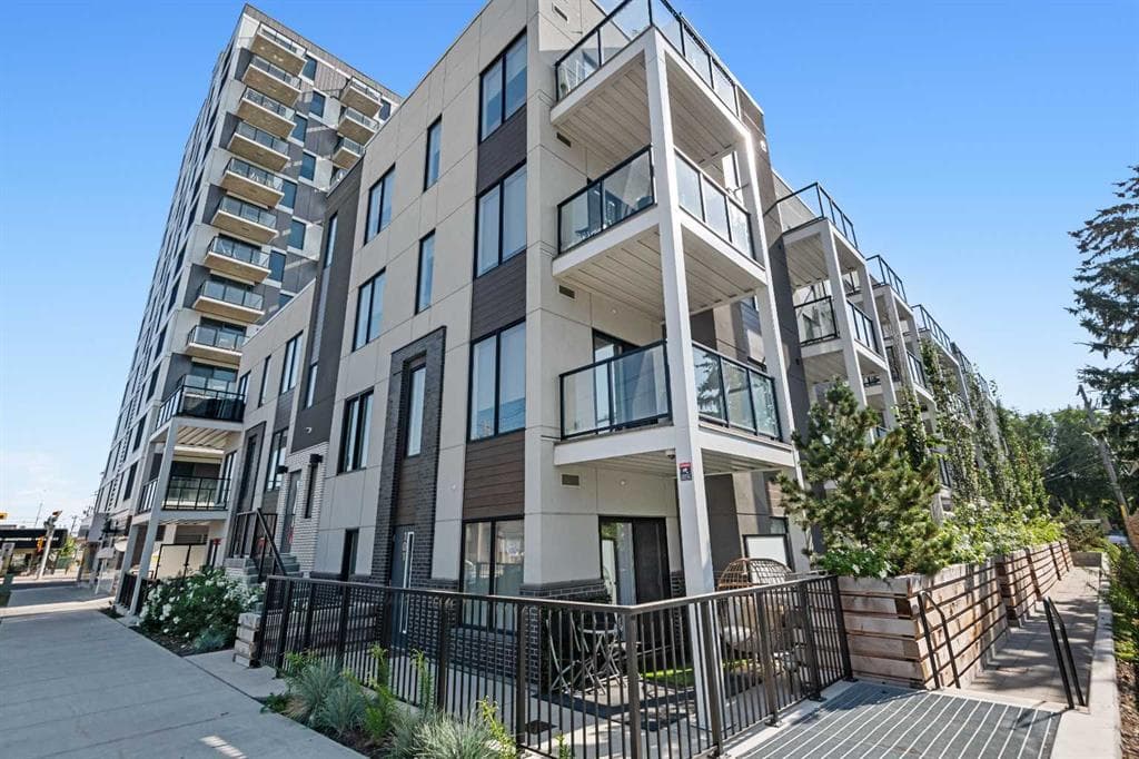 2-bed Apartment for sale at 401, 455 1 Avenue NE, Calgary