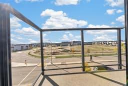 Thumbnail 25