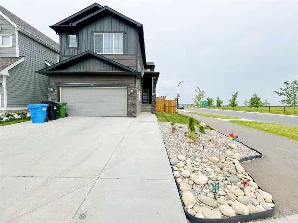 5-bed Detached for sale at 10 Verity Landing SW, Calgary