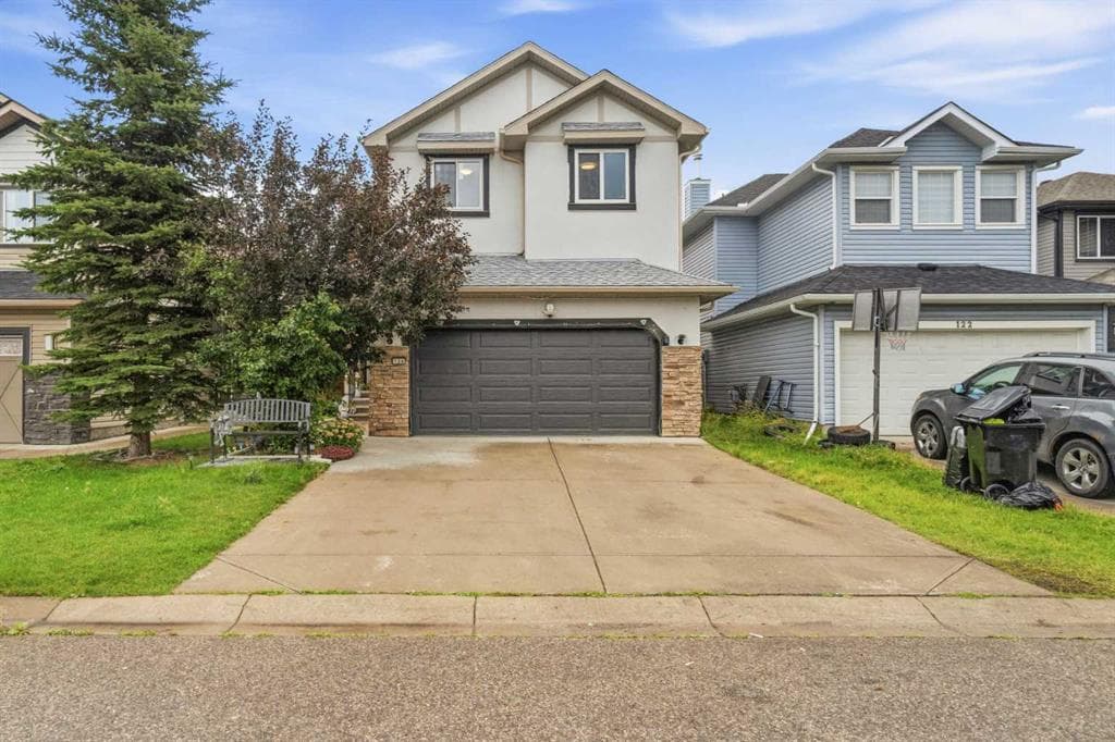 126 Saddlecrest Way NE — photo 1