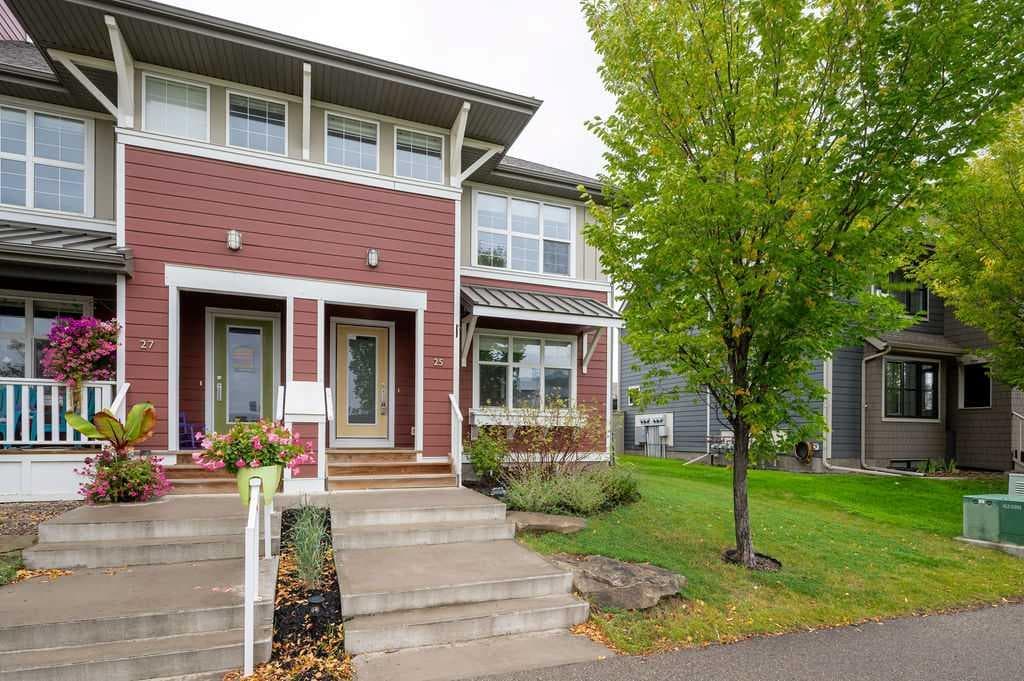 25 Marine Drive SE — photo 1