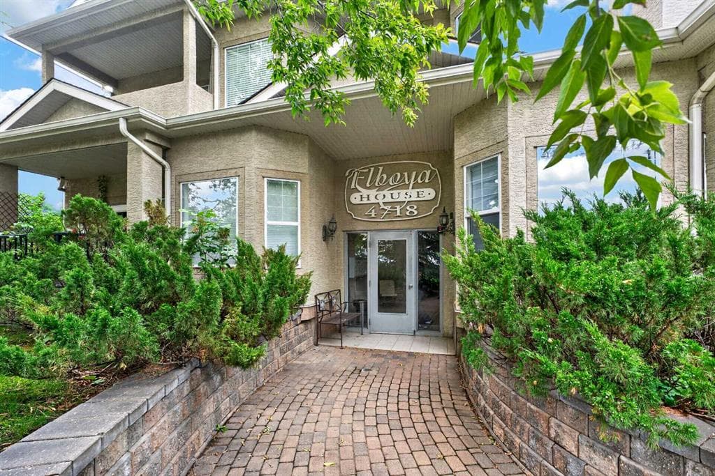 103, 4718 Stanley Road SW — photo 1