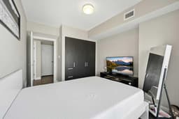 Thumbnail 30