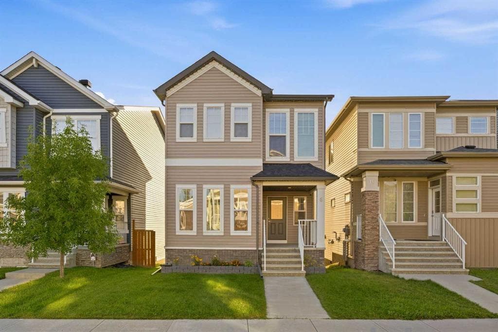 6 Evanscrest Heights NW — photo 1