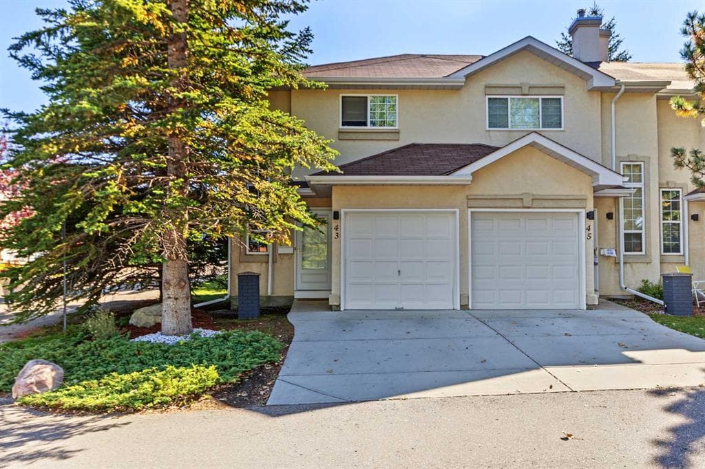 3-bed Townhouse for sale at 43 Shawinigan Lane SW, Calgary