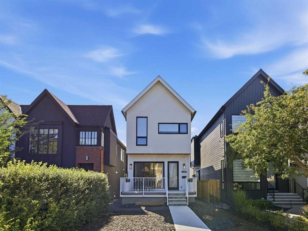 5-bed Detached for sale at 2417 31 Avenue SW, Calgary