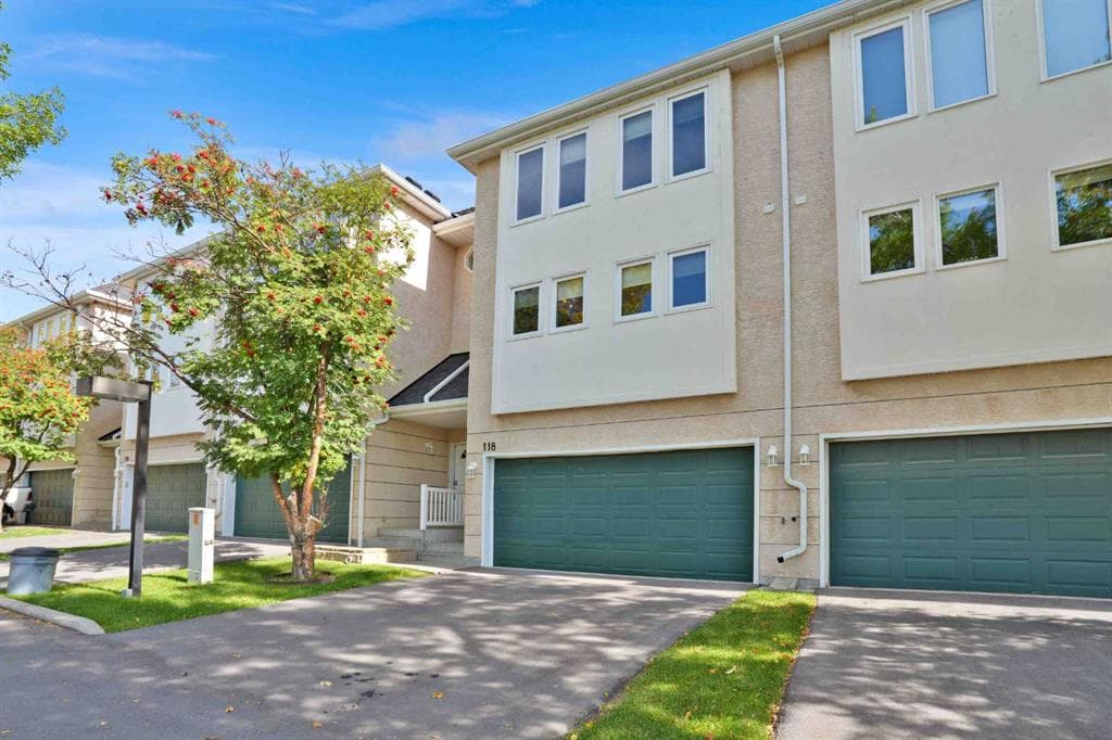 118 Candle Terrace SW — photo 1