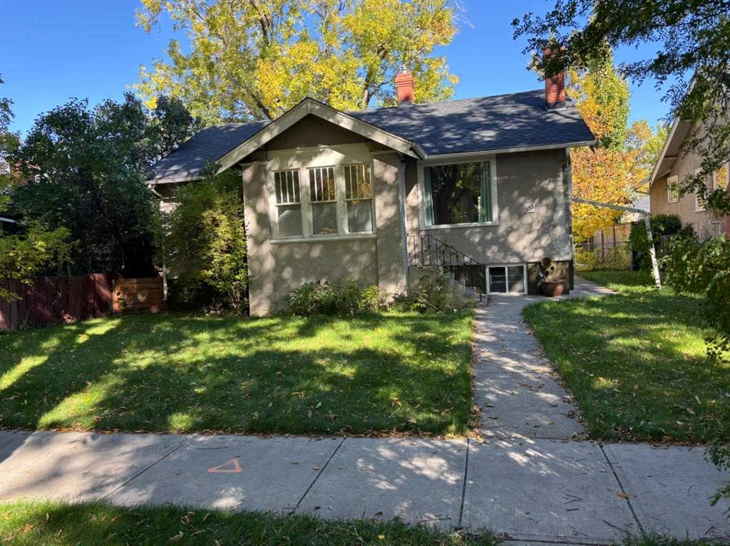 2-bed Detached for sale at 132 7 Avenue NE, Calgary
