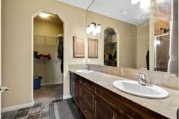 Thumbnail 23