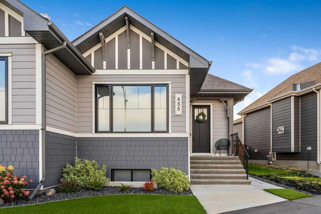655 Marine Drive SE — photo 1