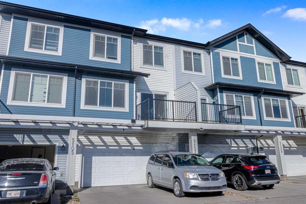 3-bed Townhouse for sale at 5105, 333 Taralake Way NE, Calgary