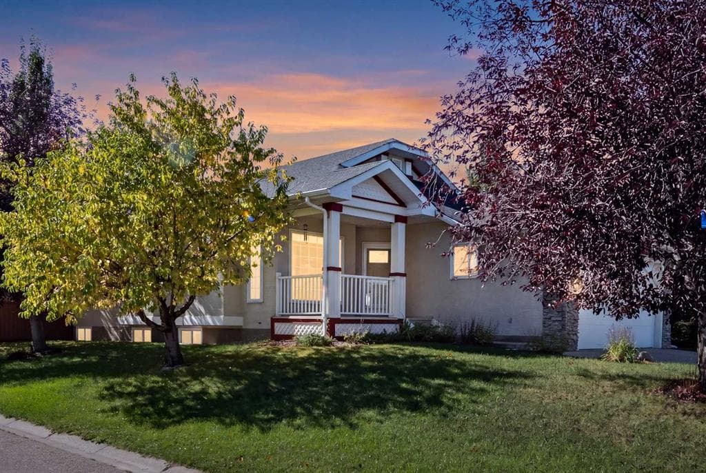 4-bed Detached for sale at 319 Cimarron Bay, Okotoks