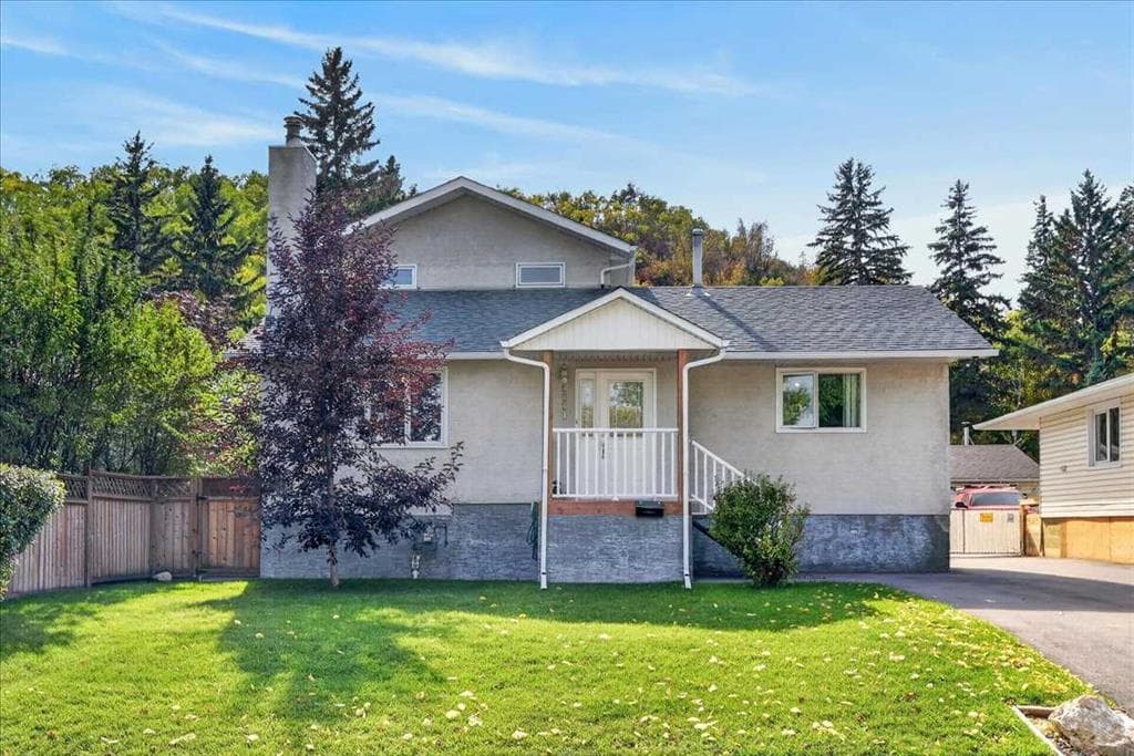 4-bed Detached for sale at 8331 33 Avenue NW, Calgary