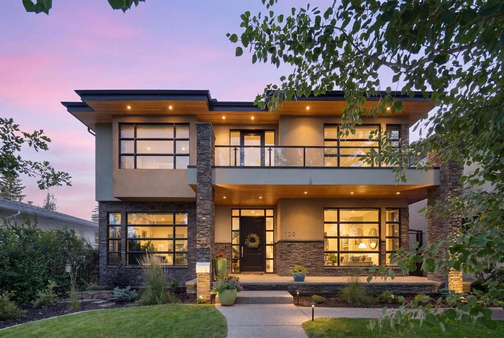 7-bed Detached for sale at 720 33A Street NW, Calgary