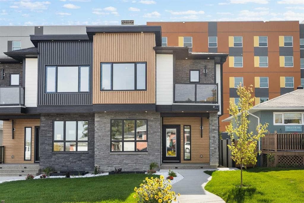 5-bed Semi-detached for sale at 119 42 Avenue NE, Calgary