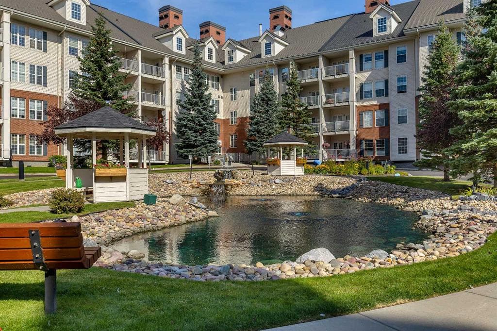1-bed Apartment for sale at 2364, 151 Country Village Road NE, Calgary