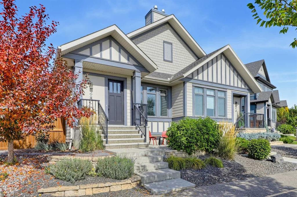 3-bed Semi-detached for sale at 28 Mahogany Gardens SE, Calgary