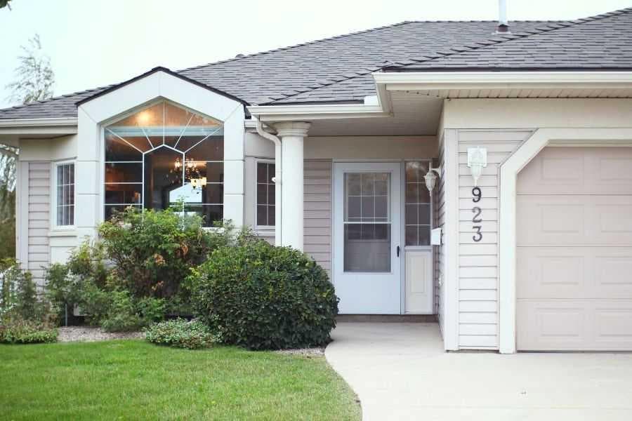 923 Nativity Bay — photo 1