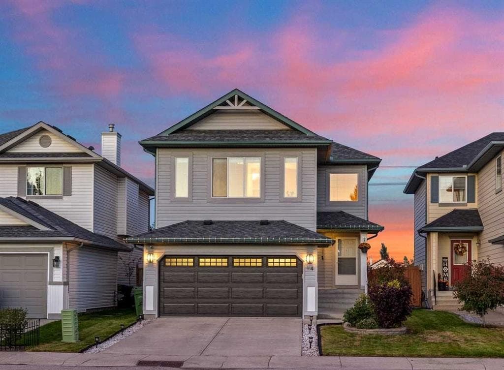 3-bed Detached for sale at 34 Cranfield Green SE, Calgary