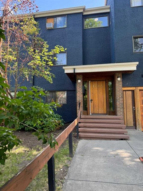 207, 1605 16 Avenue SW — photo 1