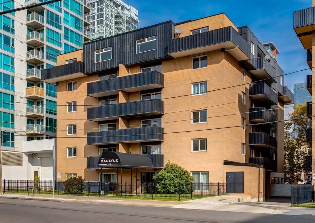 2-bed Apartment for sale at 102, 128 15 Avenue SW, Calgary