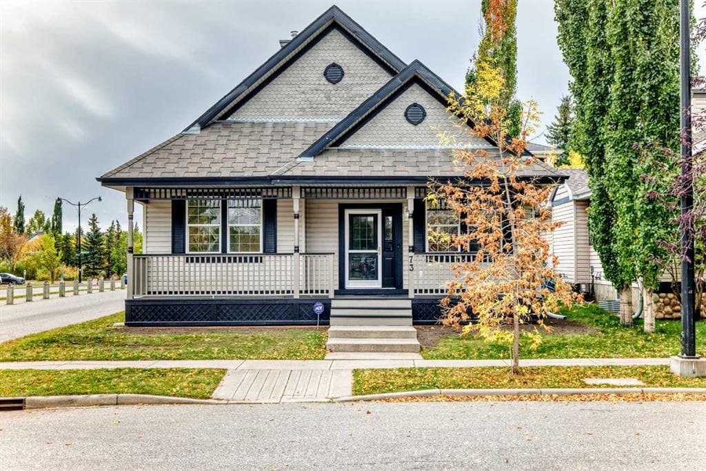 73 Inverness Green SE — photo 1