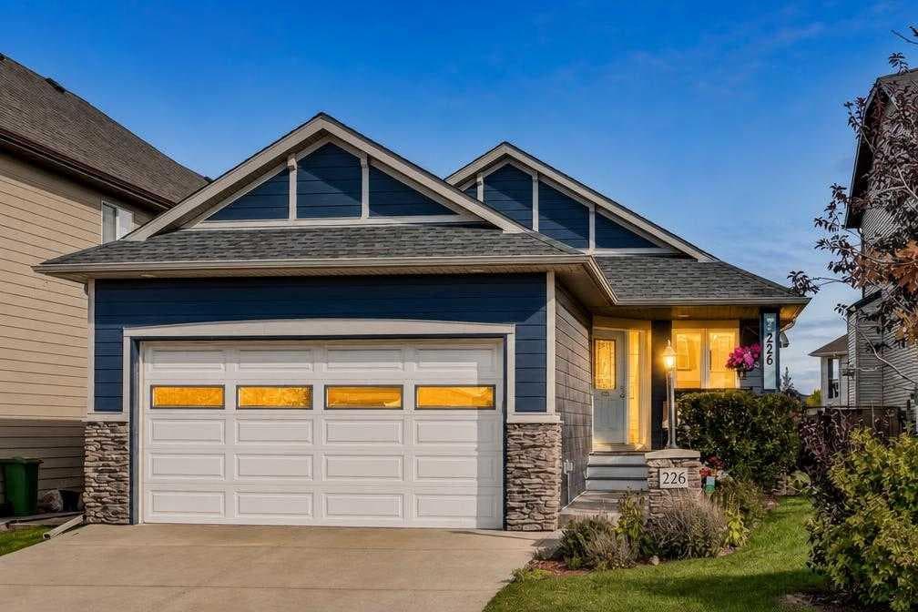 4-bed Detached for sale at 226 Cimarron Drive, Okotoks