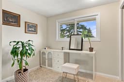 Thumbnail 17
