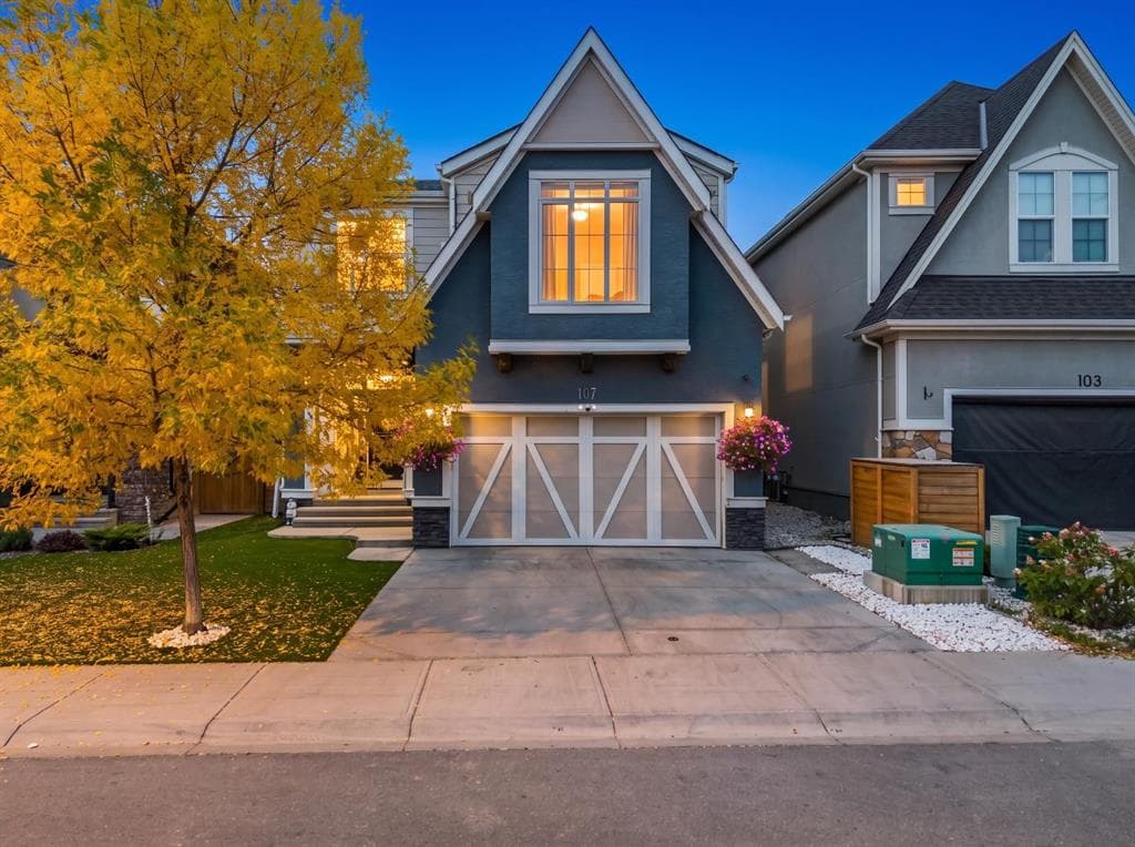 107 Masters Way SE — photo 1