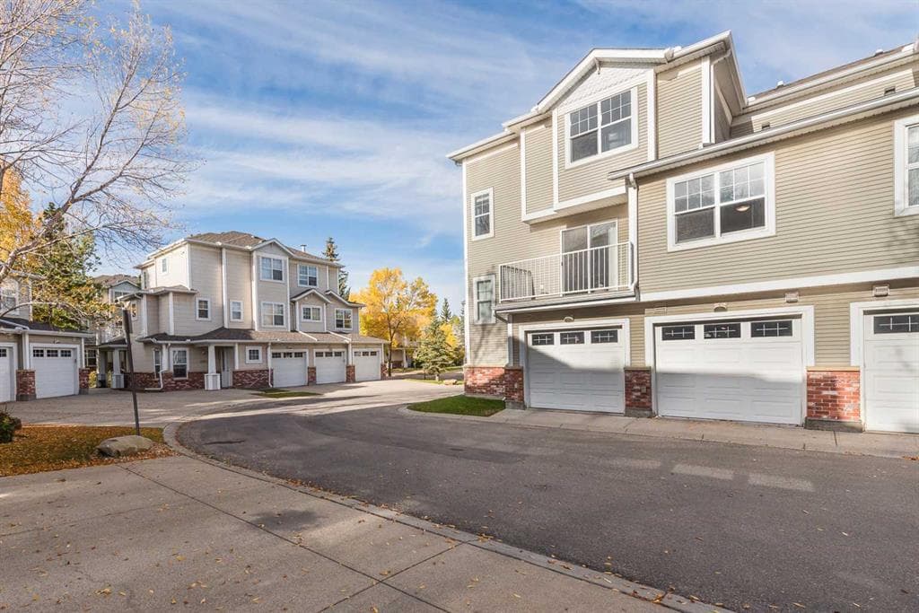 2-bed Townhouse for sale at 1104, 7171 Coach Hill Road SW, Calgary
