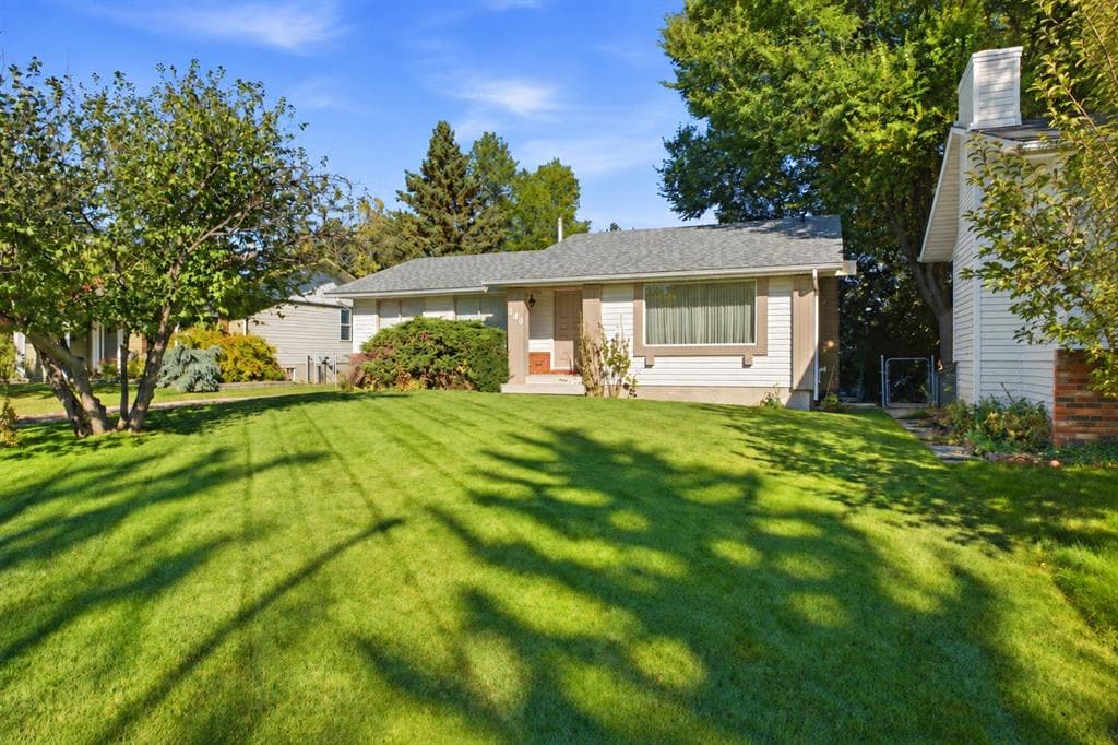 340 Canniff Place SW — photo 1