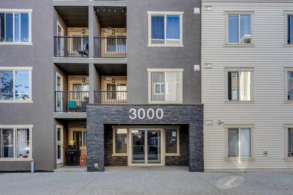 3108, 403 Mackenzie Way SW — photo 1