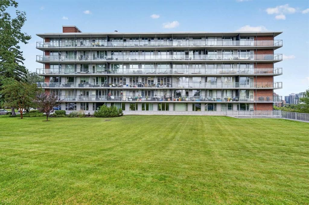 506 507, 3232 Rideau Place SW — photo 1
