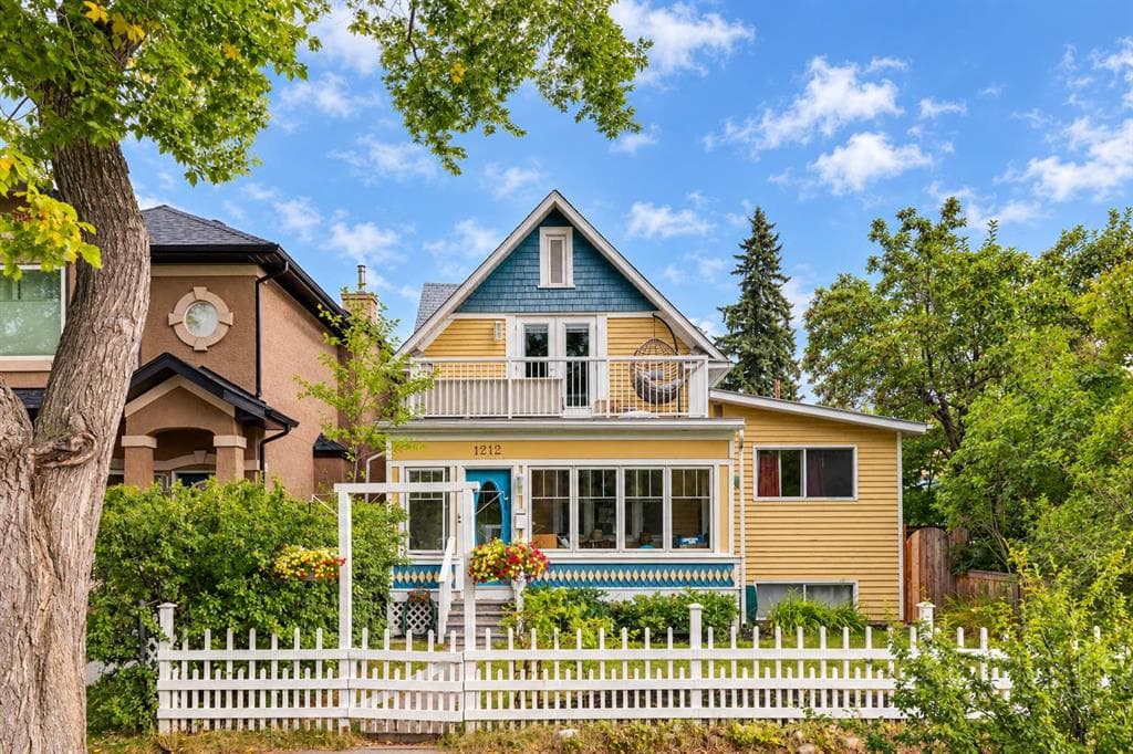 4-bed Detached for sale at 1212 18 Avenue NW, Calgary