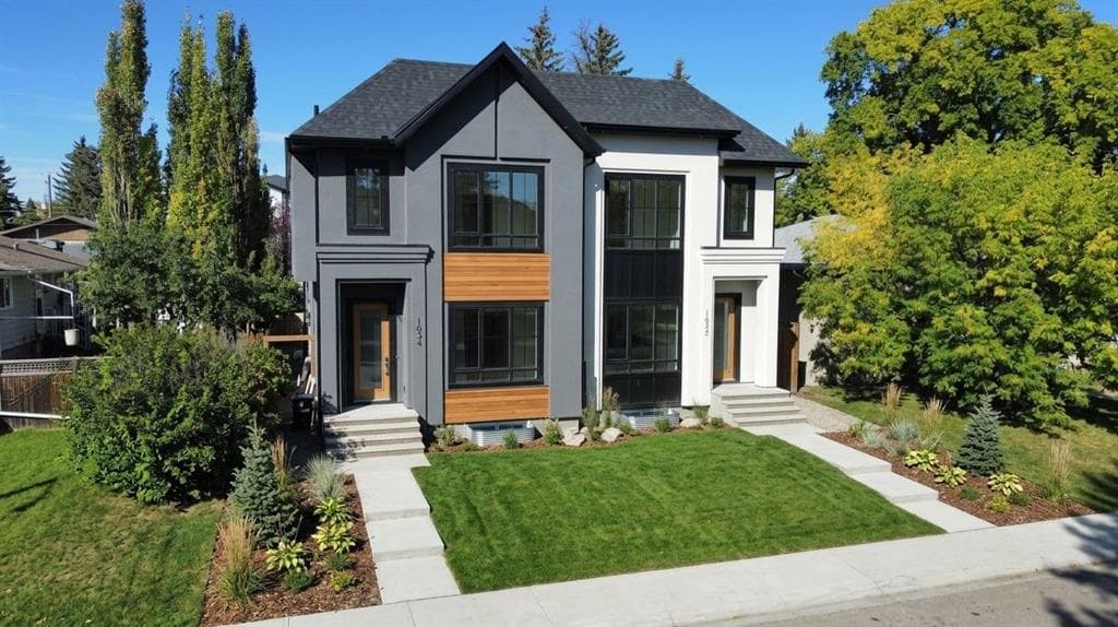 1632 21 Avenue NW — photo 1