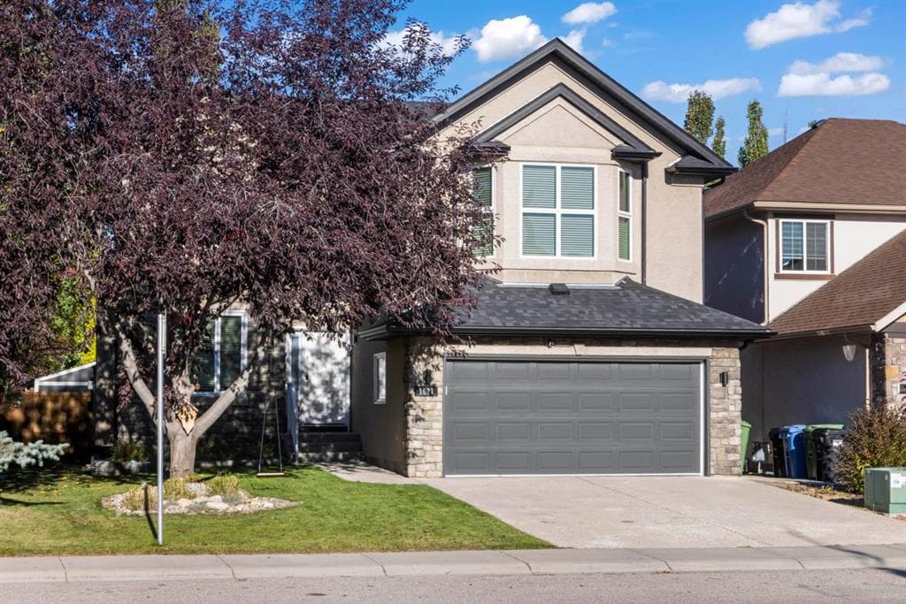 4-bed Detached for sale at 1621 Strathcona Drive SW, Calgary