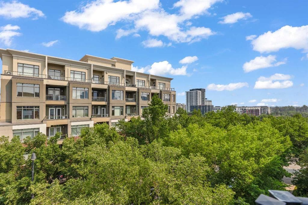 2-bed Apartment for sale at 405, 880 Centre Avenue NE, Calgary