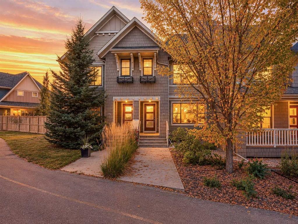 2-bed Townhouse for sale at 97 Marine Drive SE, Calgary