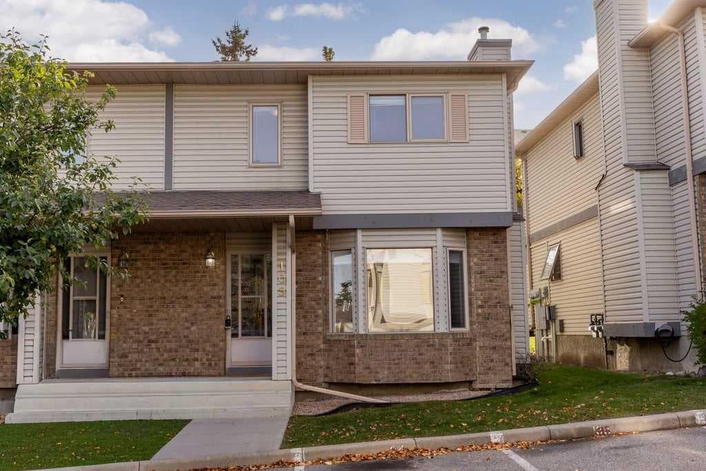 2-bed Townhouse for sale at 109 Patina Park SW, Calgary