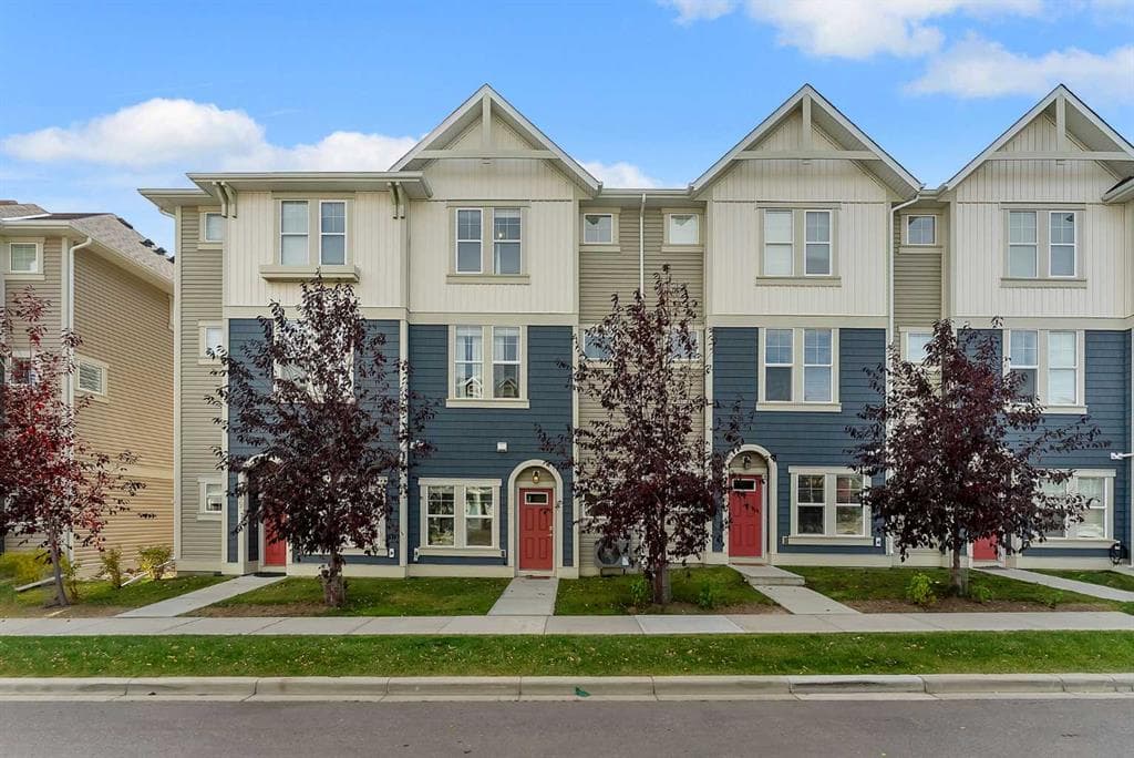 207 South Point Park SW — photo 1