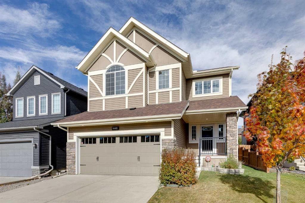 4-bed Detached for sale at 1449 Ravenscroft Avenue SE, Airdrie