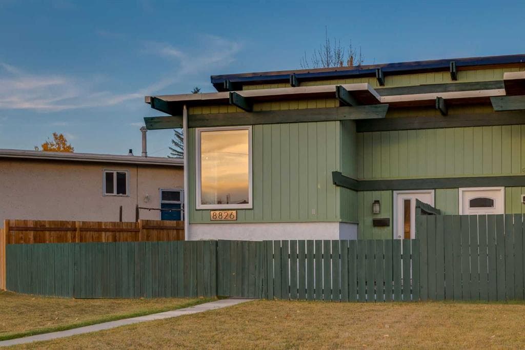 2-bed Semi-detached for sale at 8826 6 Street SE, Calgary